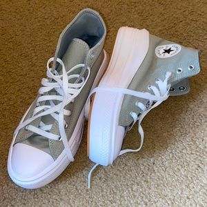 Converse Chuck Taylor All Star Lugged 2.0 Grey High Top Shoes Sneakers